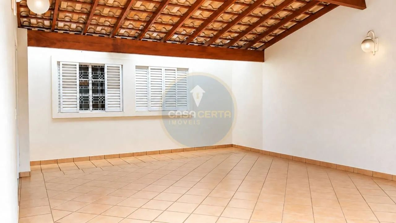 Casa à venda Conj. Frei Eugênio- 650.000