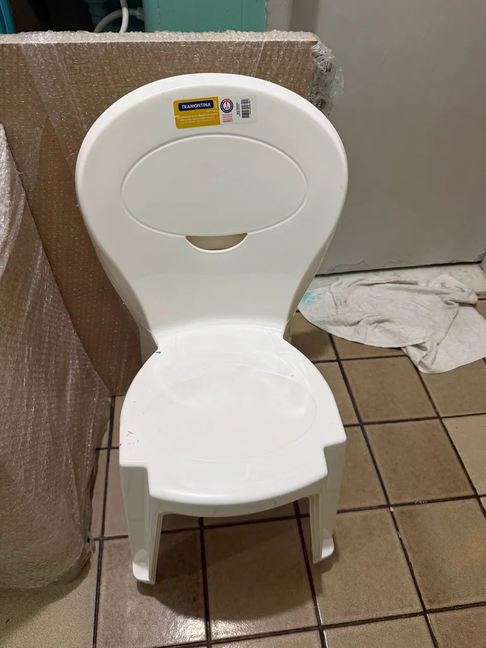Cadeira de plástico infantil 
