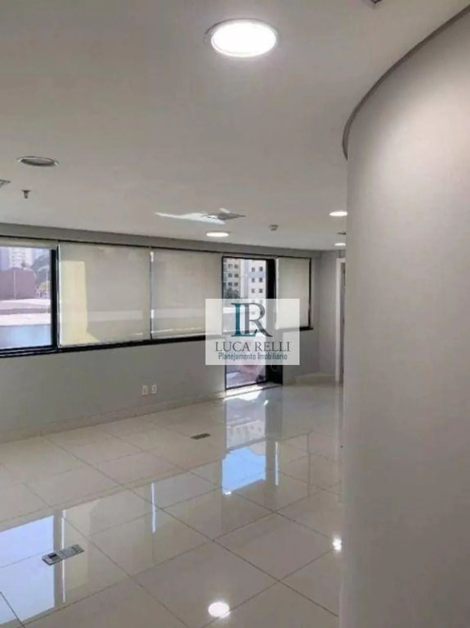 Sala para Locação com 45 m² | Edifício Murano - Alphaville Industrial em Barueri/SP.