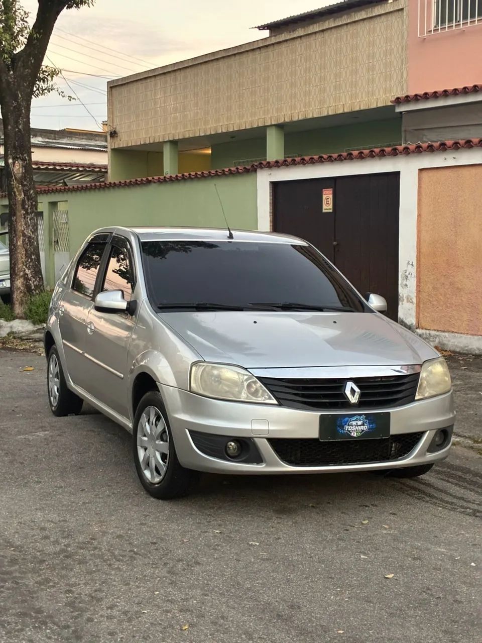 Renault Logan EXPRES./EXP. UP HI-FLEX 1.0 16V 4P 2013