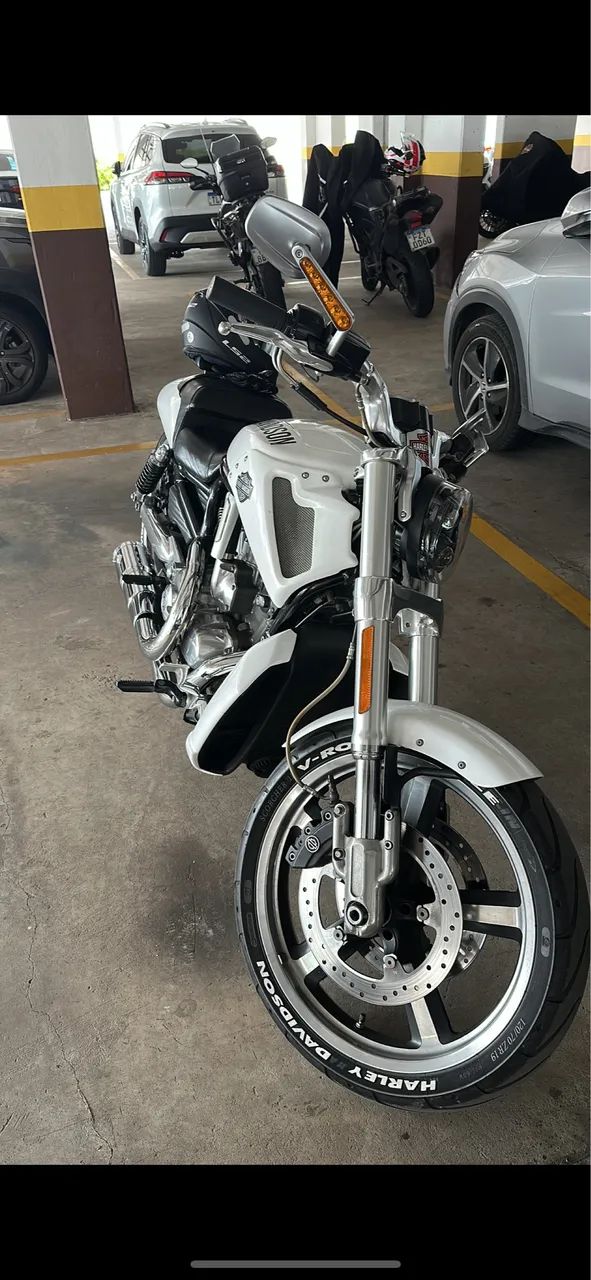 Harley Davidson V-Rod Muscle  - Foto 4
