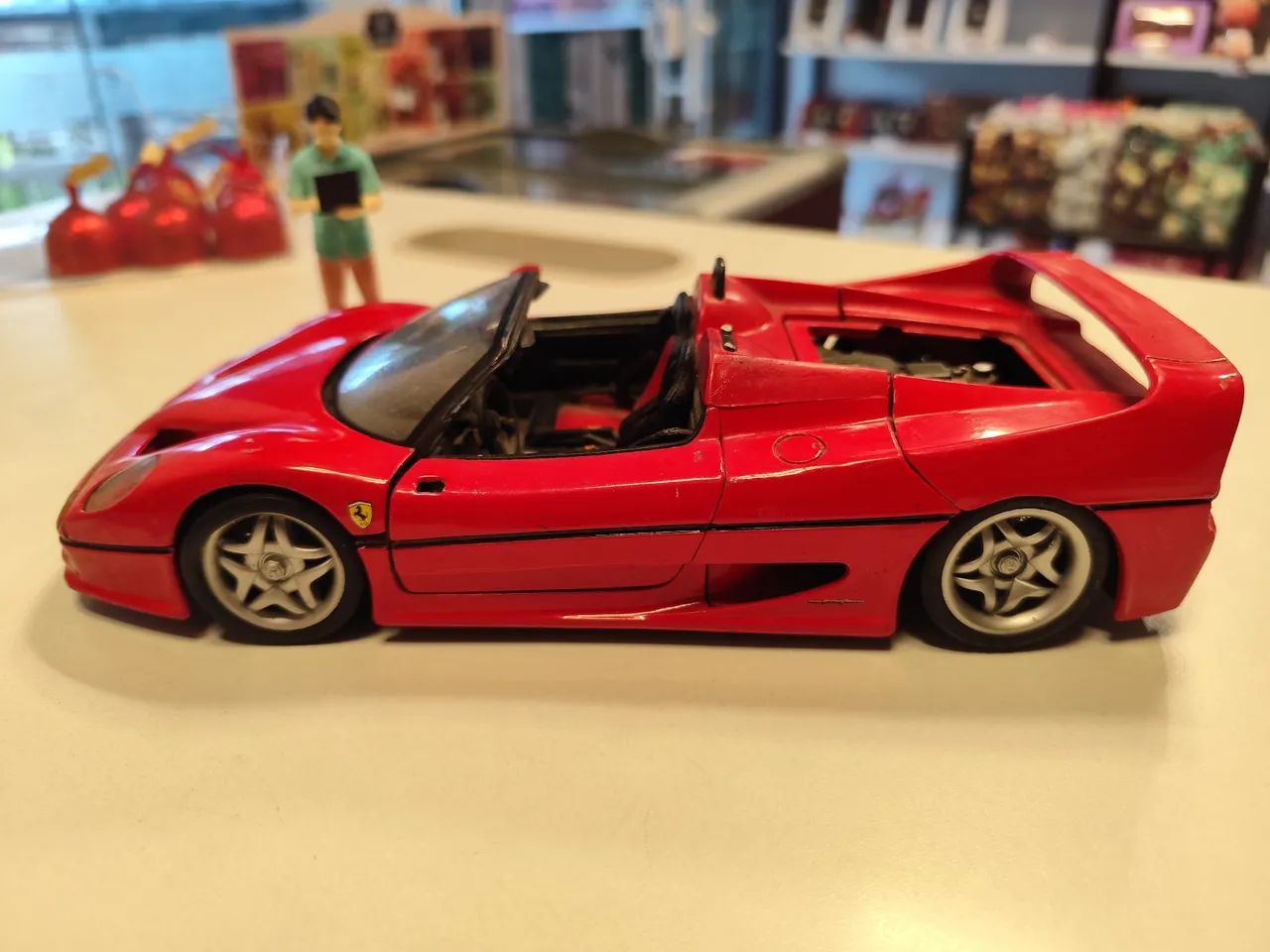 Ferrari f50 1/18