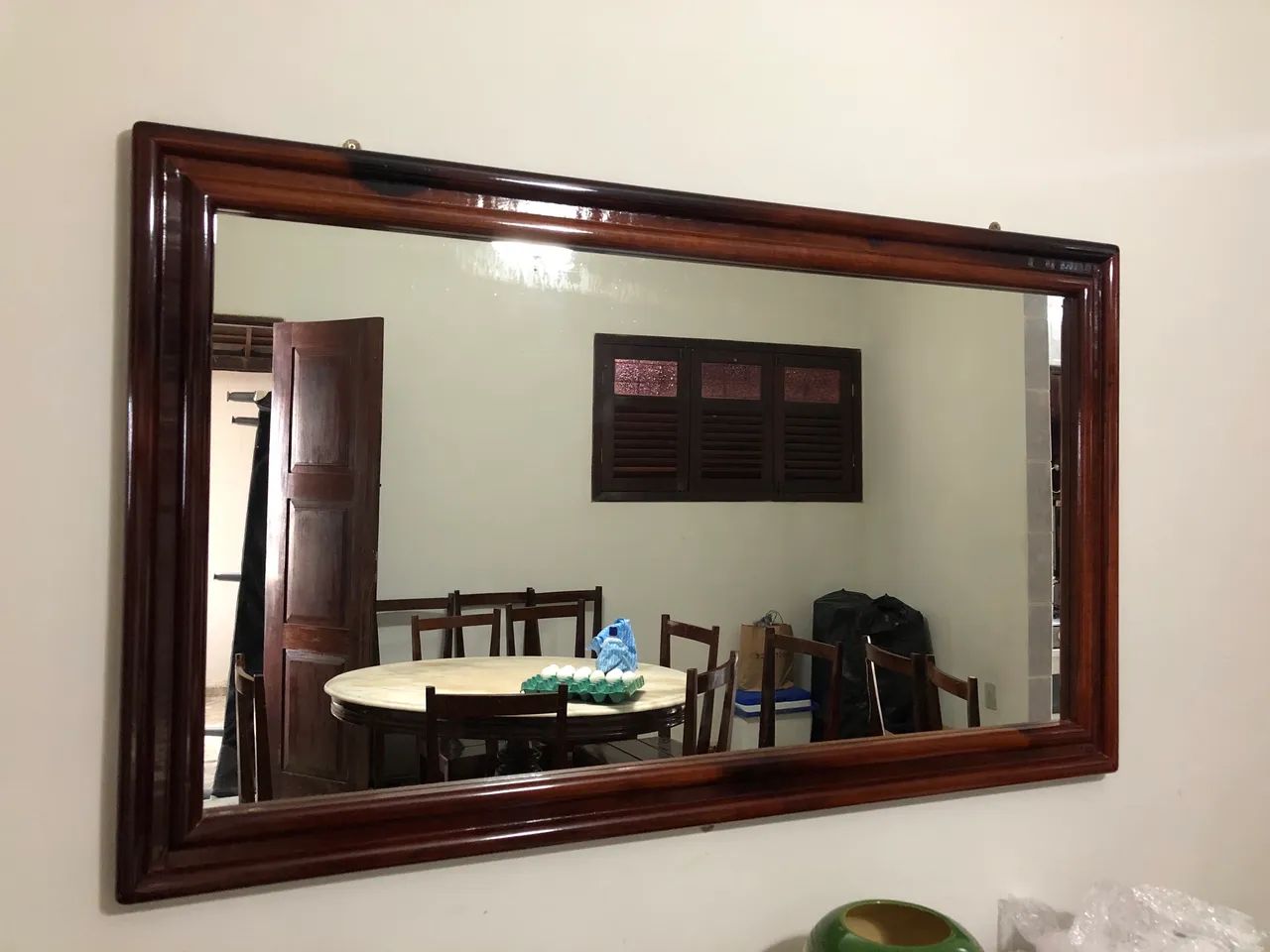 Mesa madeira seis lugares e espelho - Foto 5