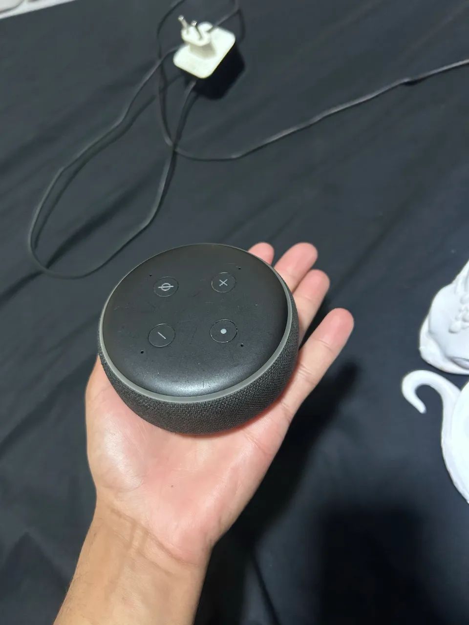 Alexa Echo Dot 3ª Geração - Preta já com suporte  - Foto 4