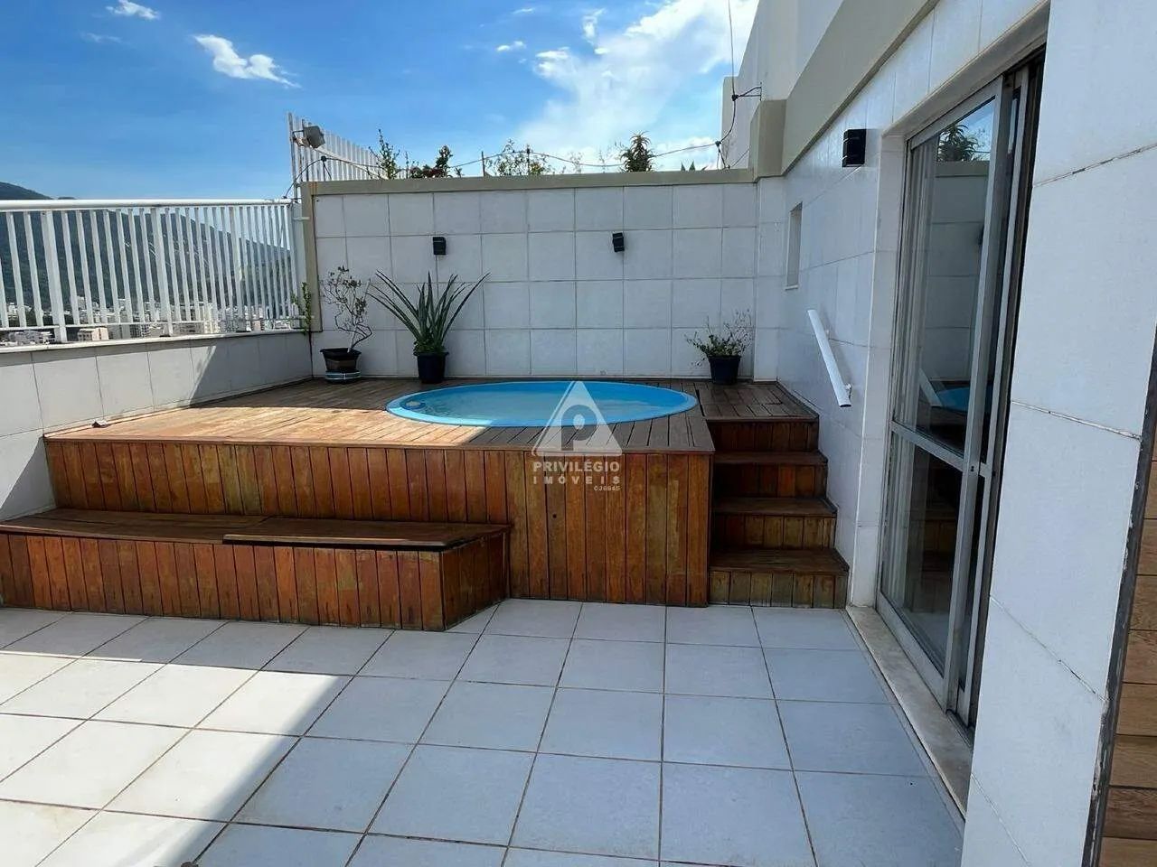 Excelente Cobertura Duplex - 4 Quartos - Suíte e Piscina - Vila Isabel - Foto 3