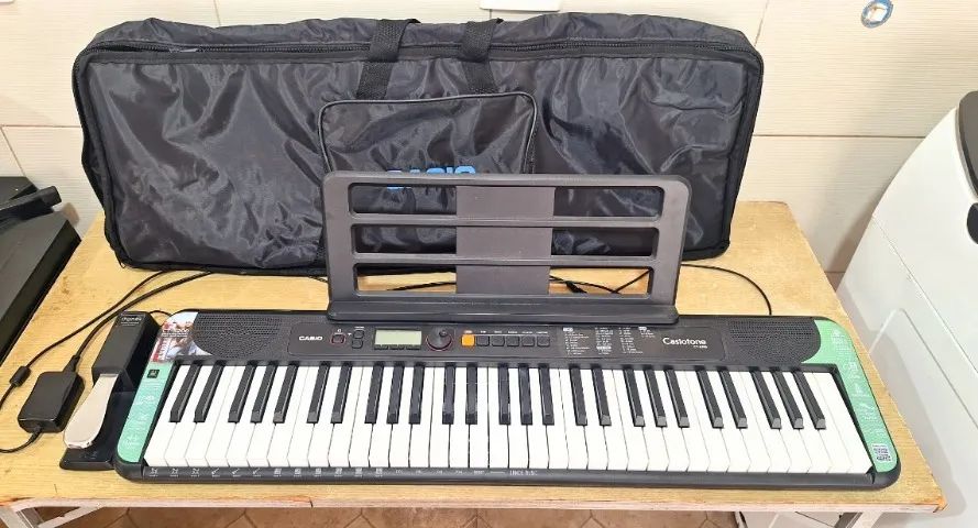 Teclado Casio Casiotone CT200 +Kit completo  - Foto 5