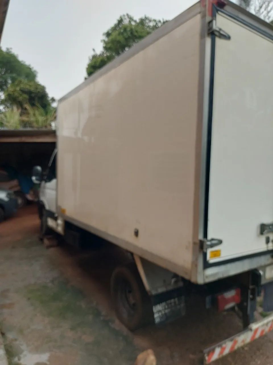 Bau refrigerado de iveco  - Foto 2