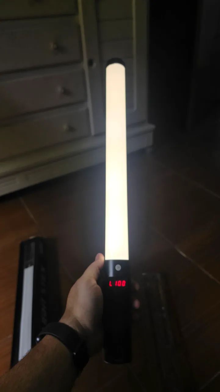 RGB LIGHT STICK - BASTÃO DE LED - Foto 3