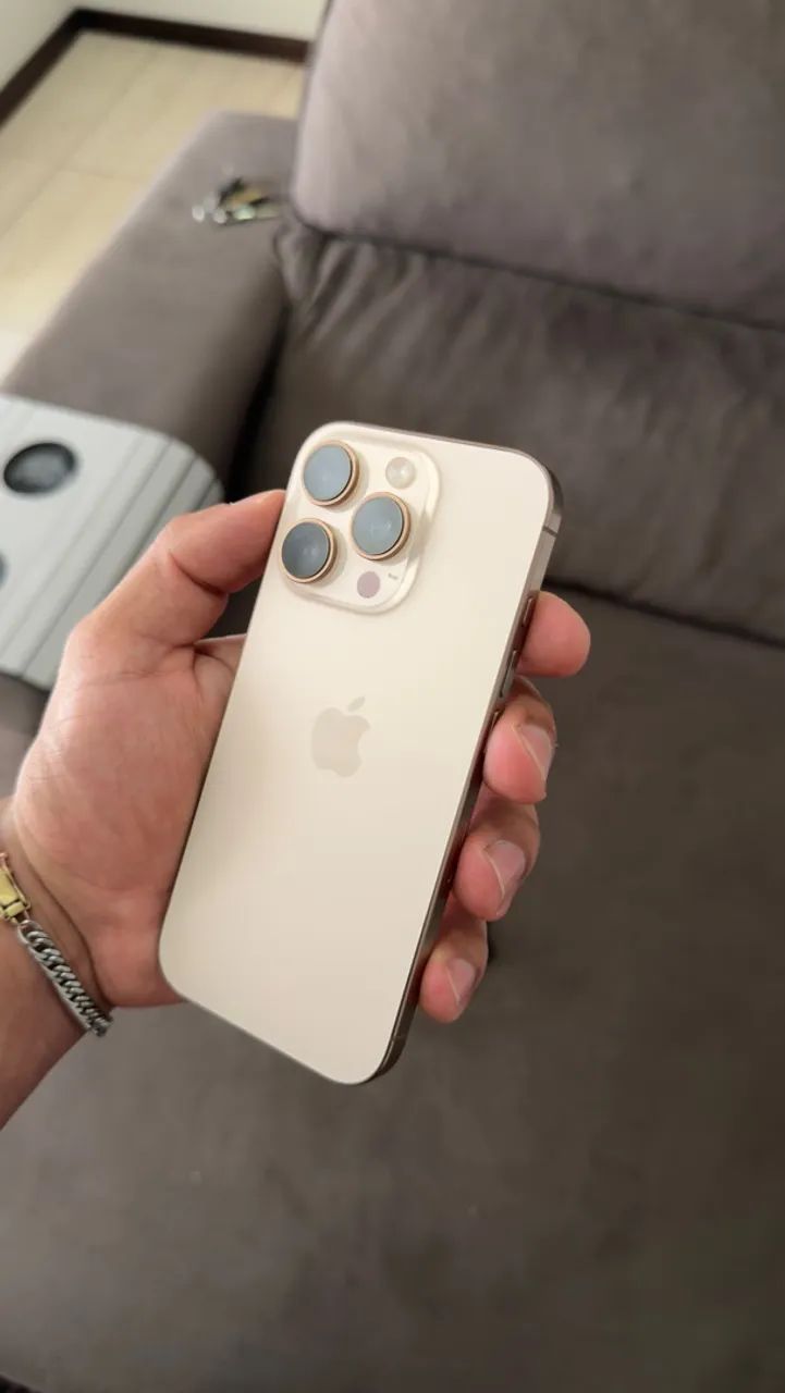 iPhone 16 Pro  - Foto 3