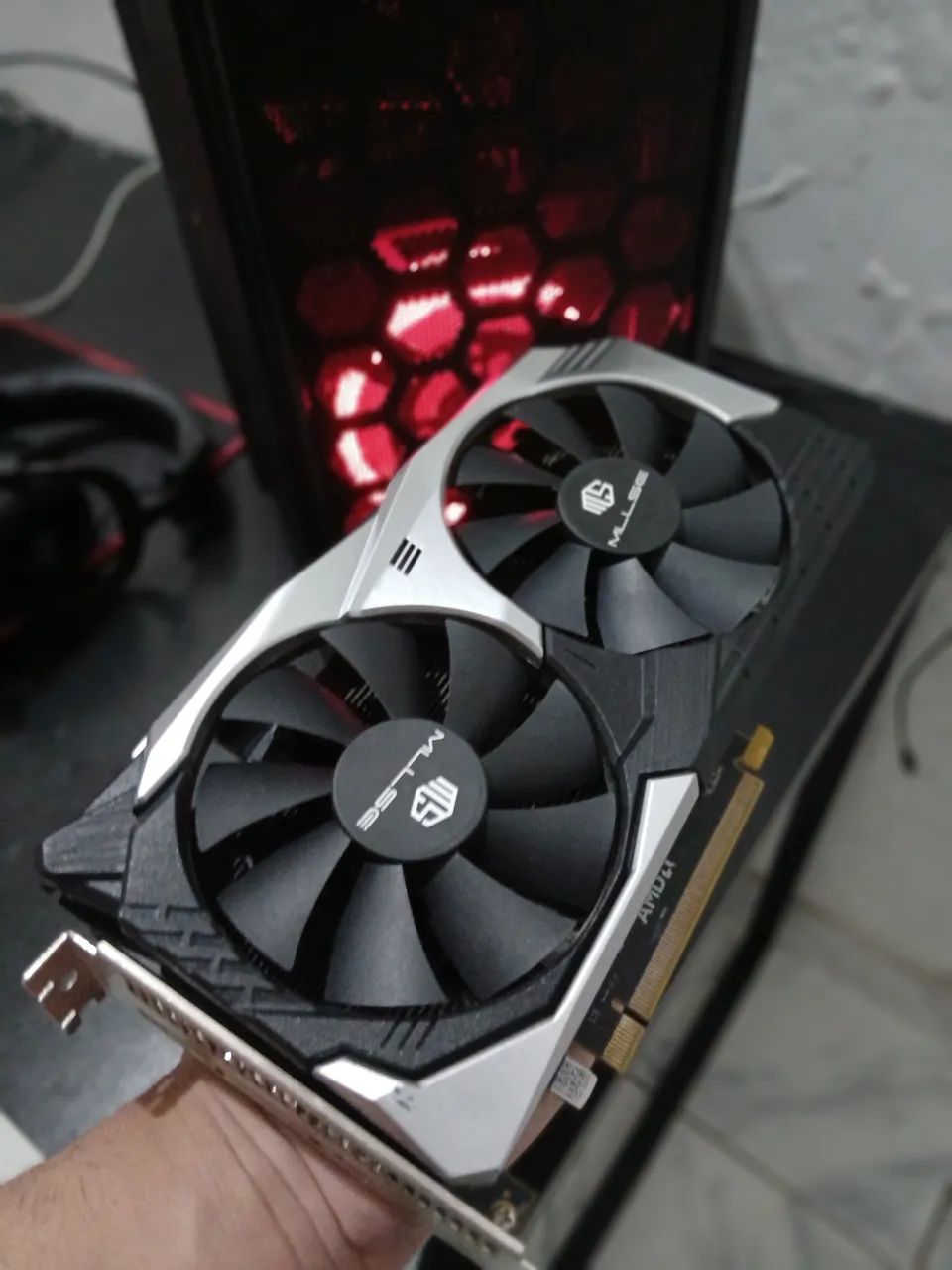 RX 580 8GB placa de vídeo  - Foto 3