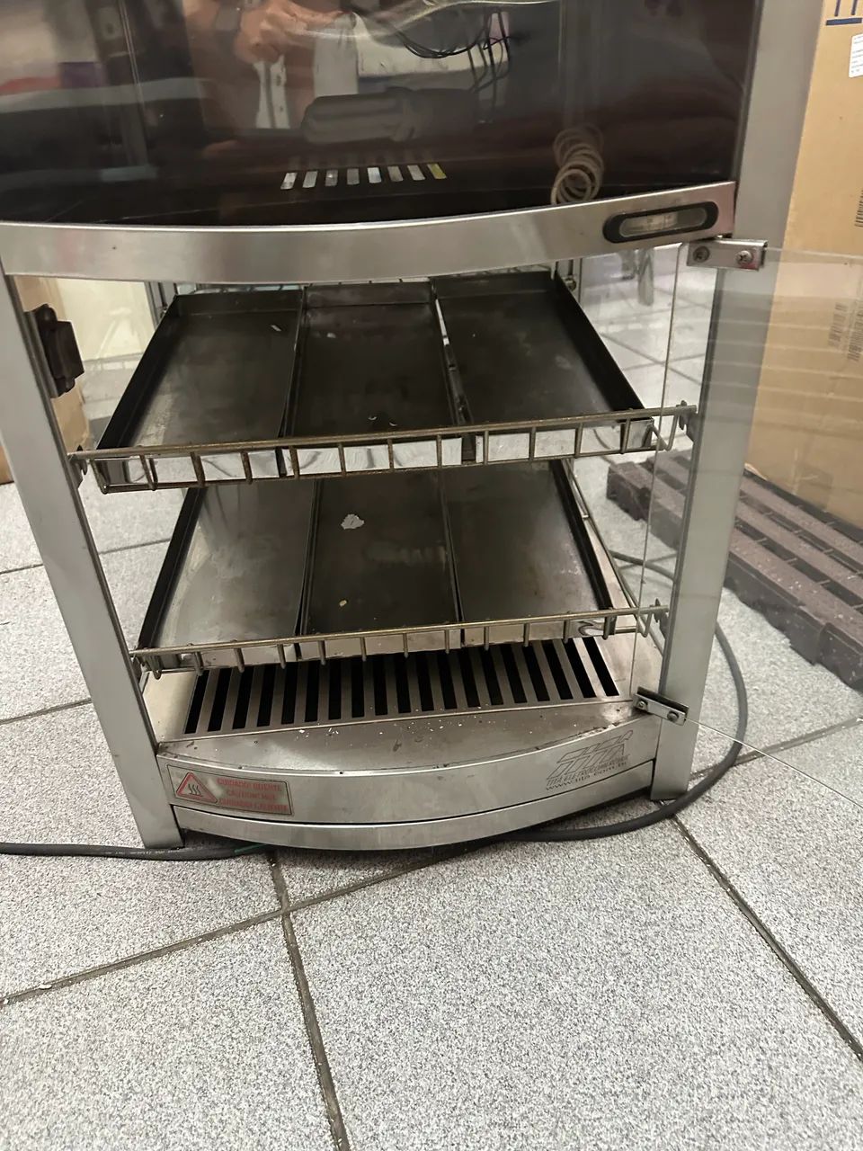 Vendo estufa de salgados pouco uso - Foto 4