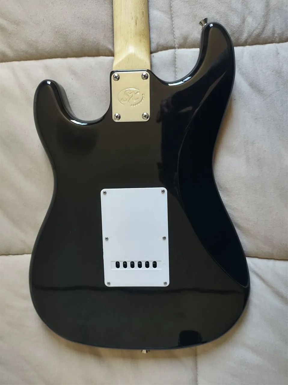 Guitarra Stratocaster  - Foto 5