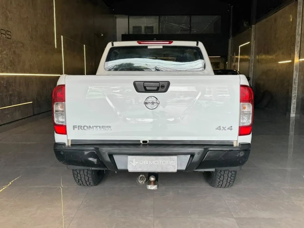 Nissan Frontier XE CD 4x4 2.3 Bi-TB Diesel Aut., foto 5 de 20