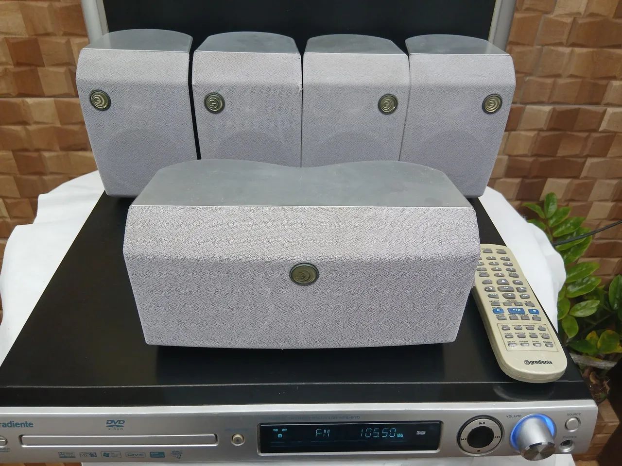 Home theater Gradiente HTS870 - Foto 2