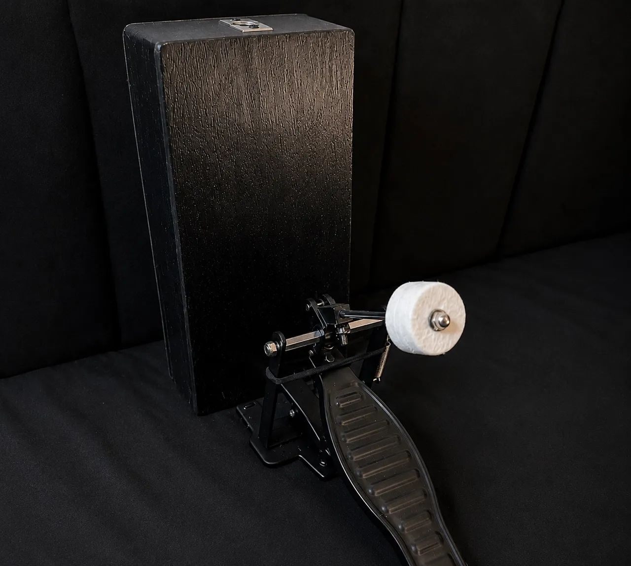 Stompbox Cajon de Pé com Pedal