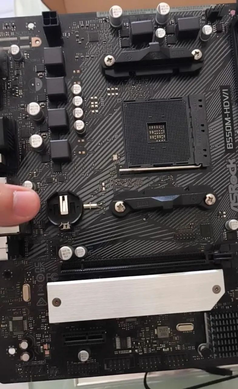 B550 - Placa Mãe AMD - AM4 - Ryzen 5000 - Foto 2