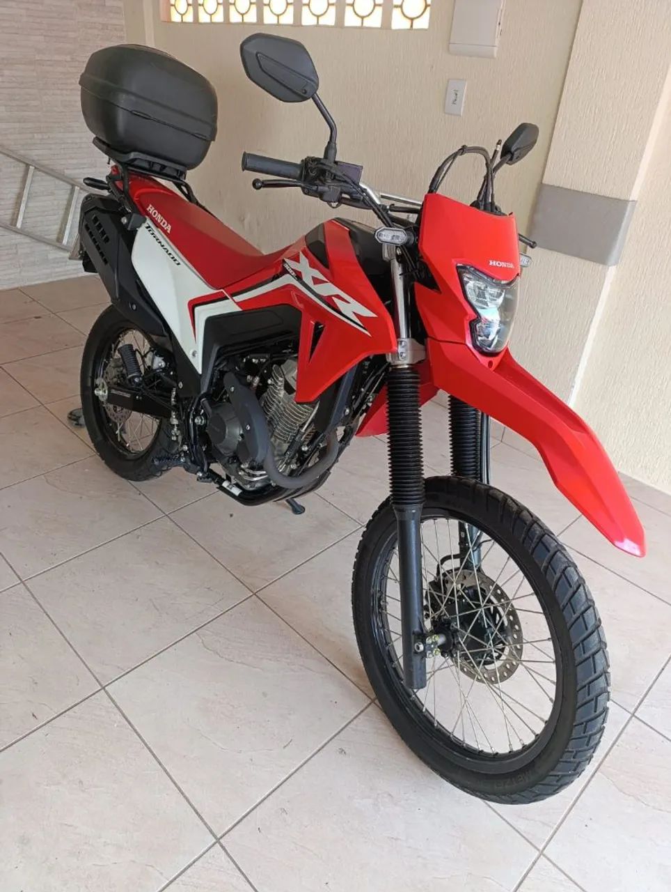 XR 300  - Foto 2