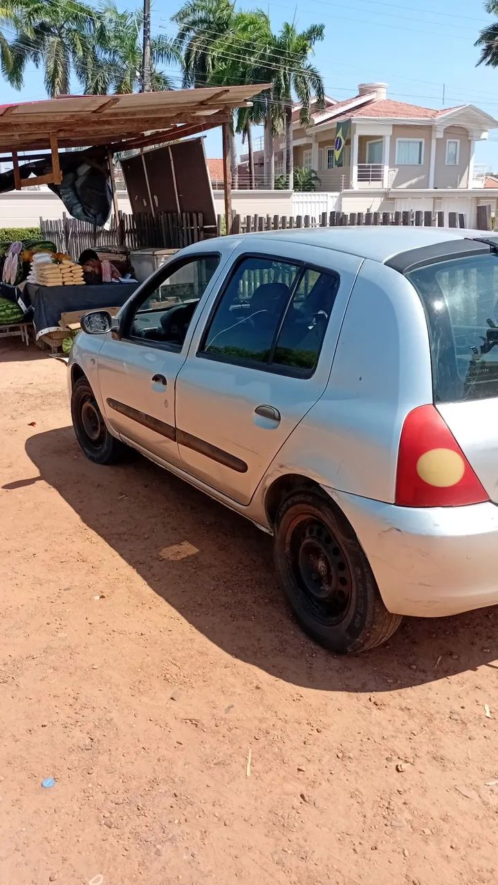 Renault Clio Authentique 1.0 8V 3P 2007 - Foto 2