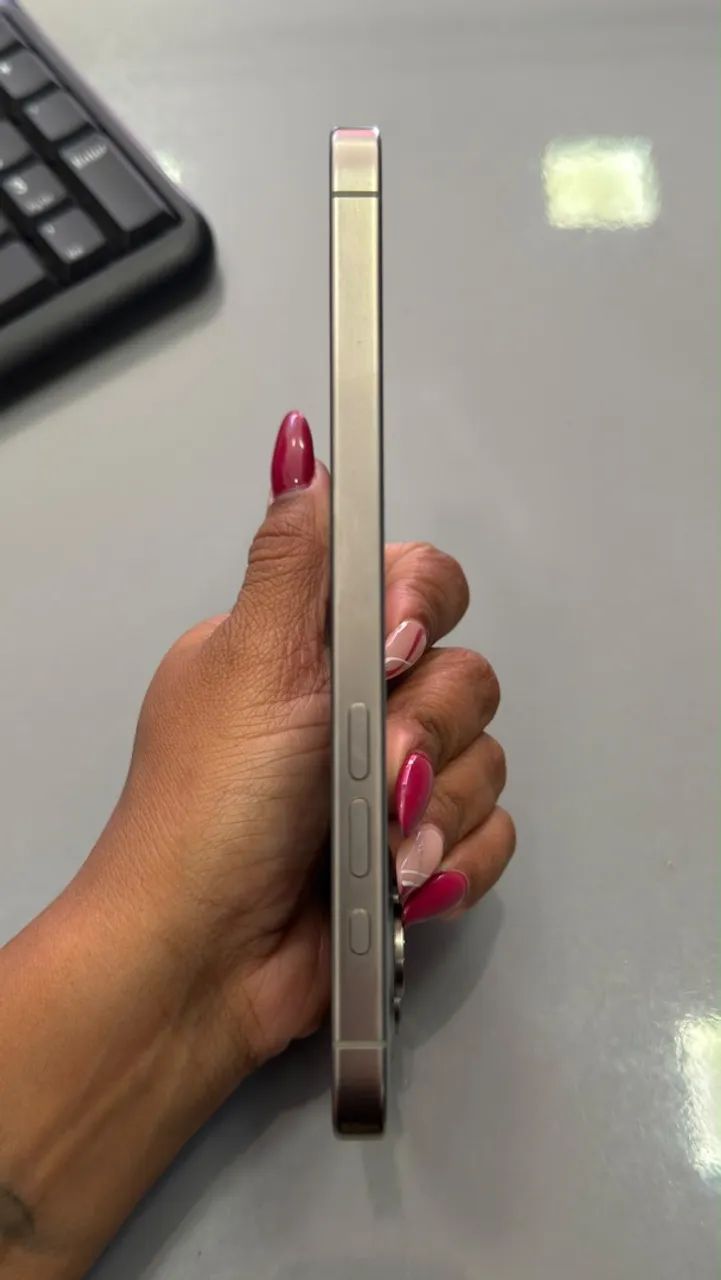 iPhone 15 pro max  - Foto 5