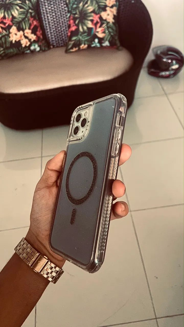 Troco iPhone 11 Pro Max 256gb  - Foto 3
