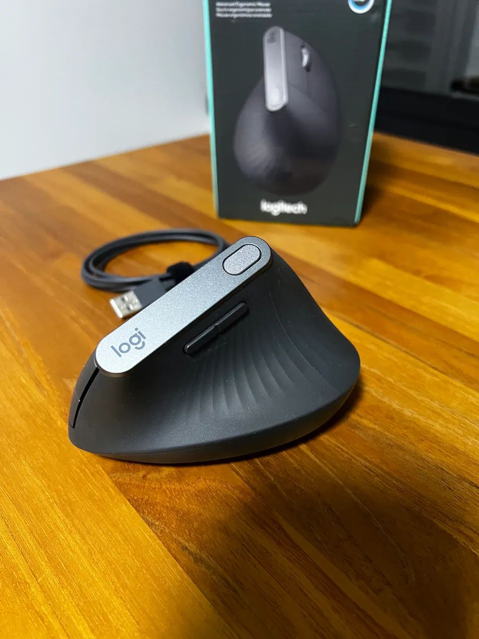 Mouse Logitech MX Vertical em excelente estado  - Foto 2