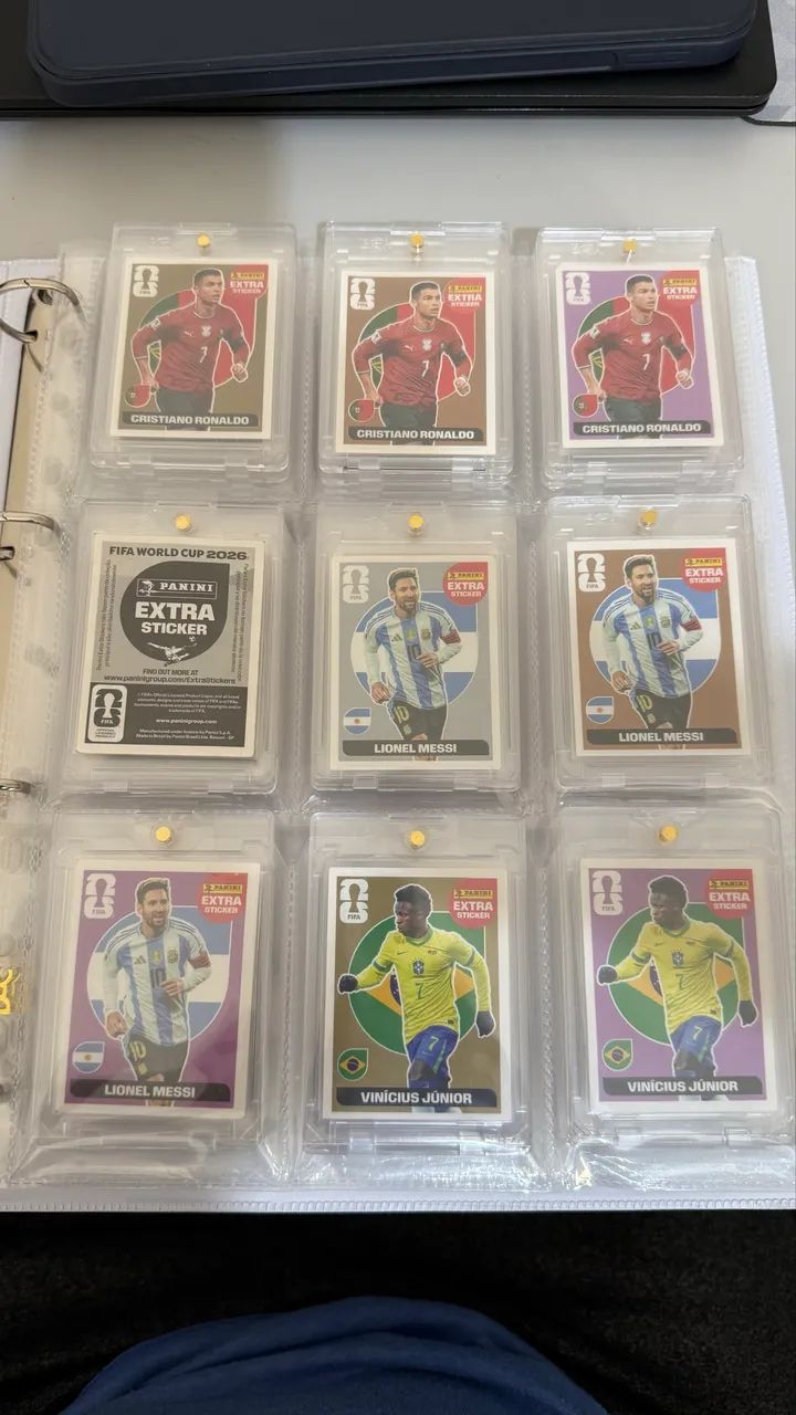 Vendo figurinha Legend CR7, Messi, Salah e outros - Foto 5