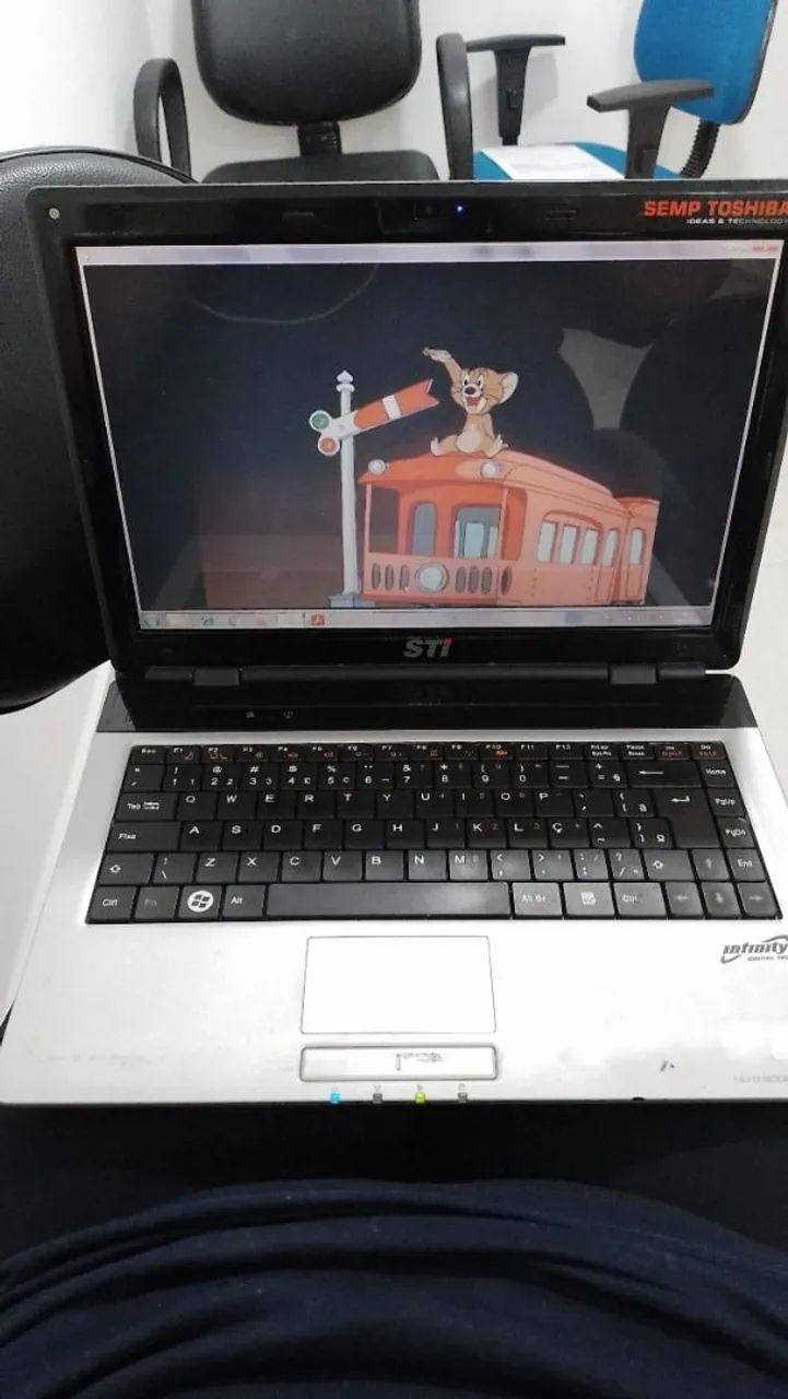 NOTEBOOK COM DEFEITO  - Foto 5