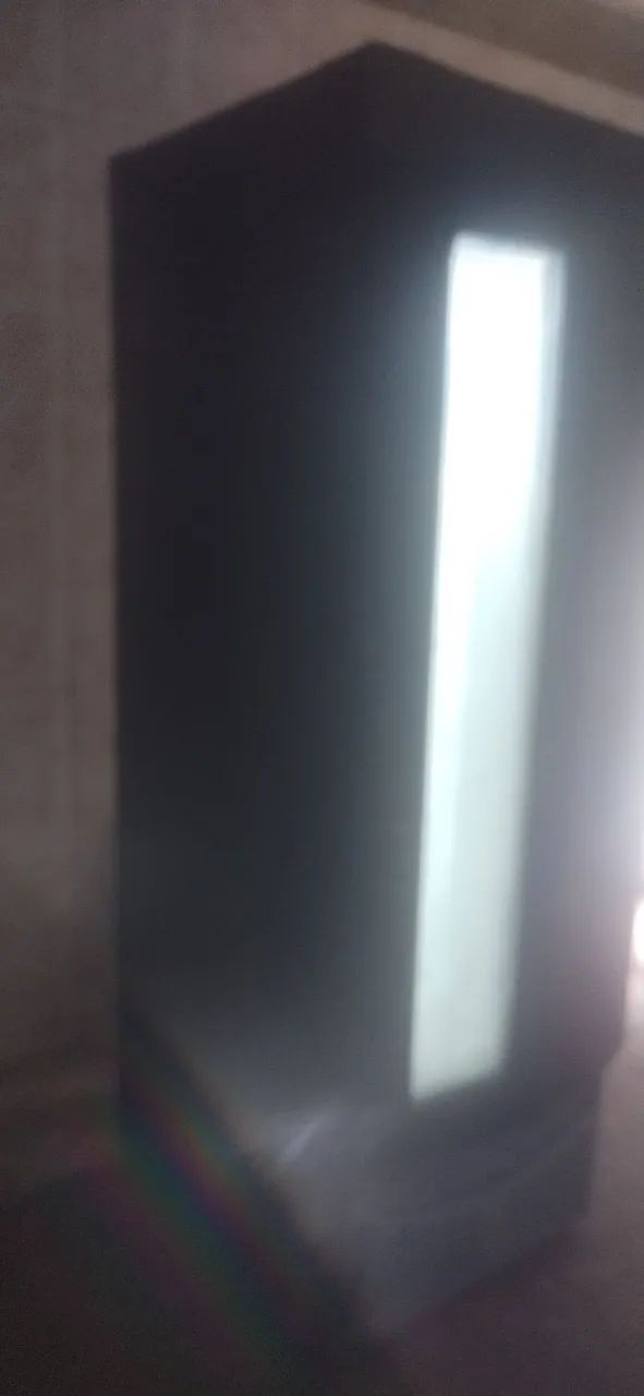 Vendo esse expositor funcionando perfeitamente   - Foto 2