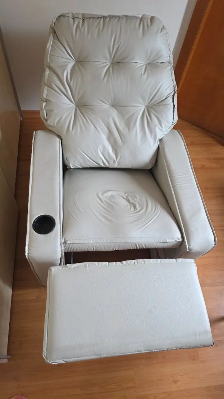 Poltrona encosto reclinavel  - Foto 2