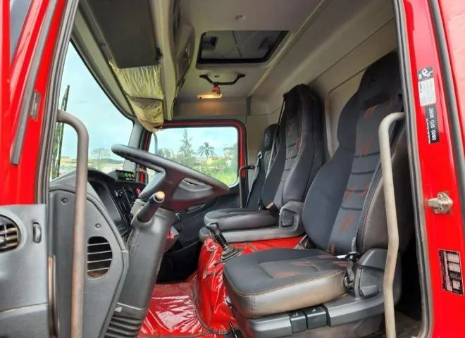 Mb Atego 1719 4x2 - 2016 Tanque pipa     - Foto 4