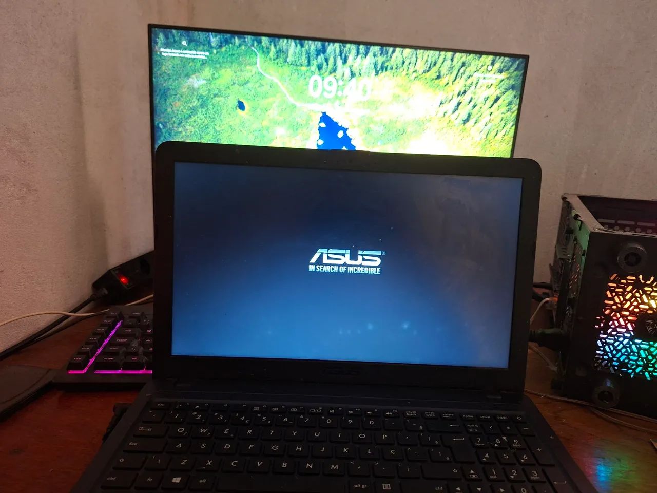 Notebook ASUS - Foto 3