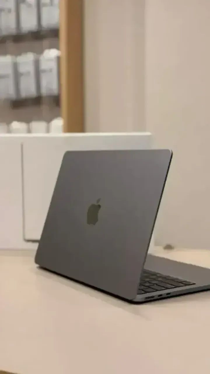 MACBOOK AIR M2 13
