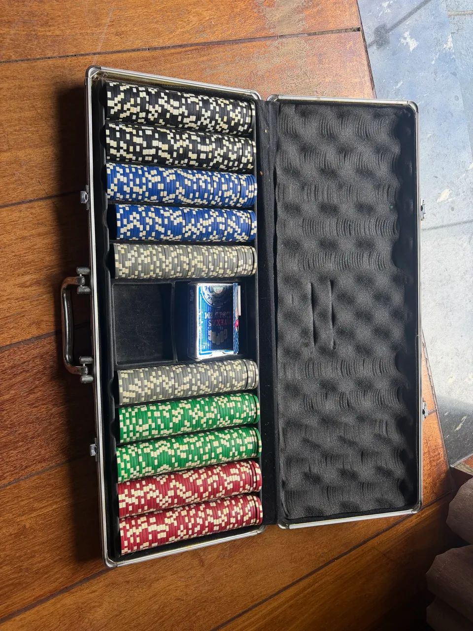 Maleta de Poker - 500 fichas - Foto 2