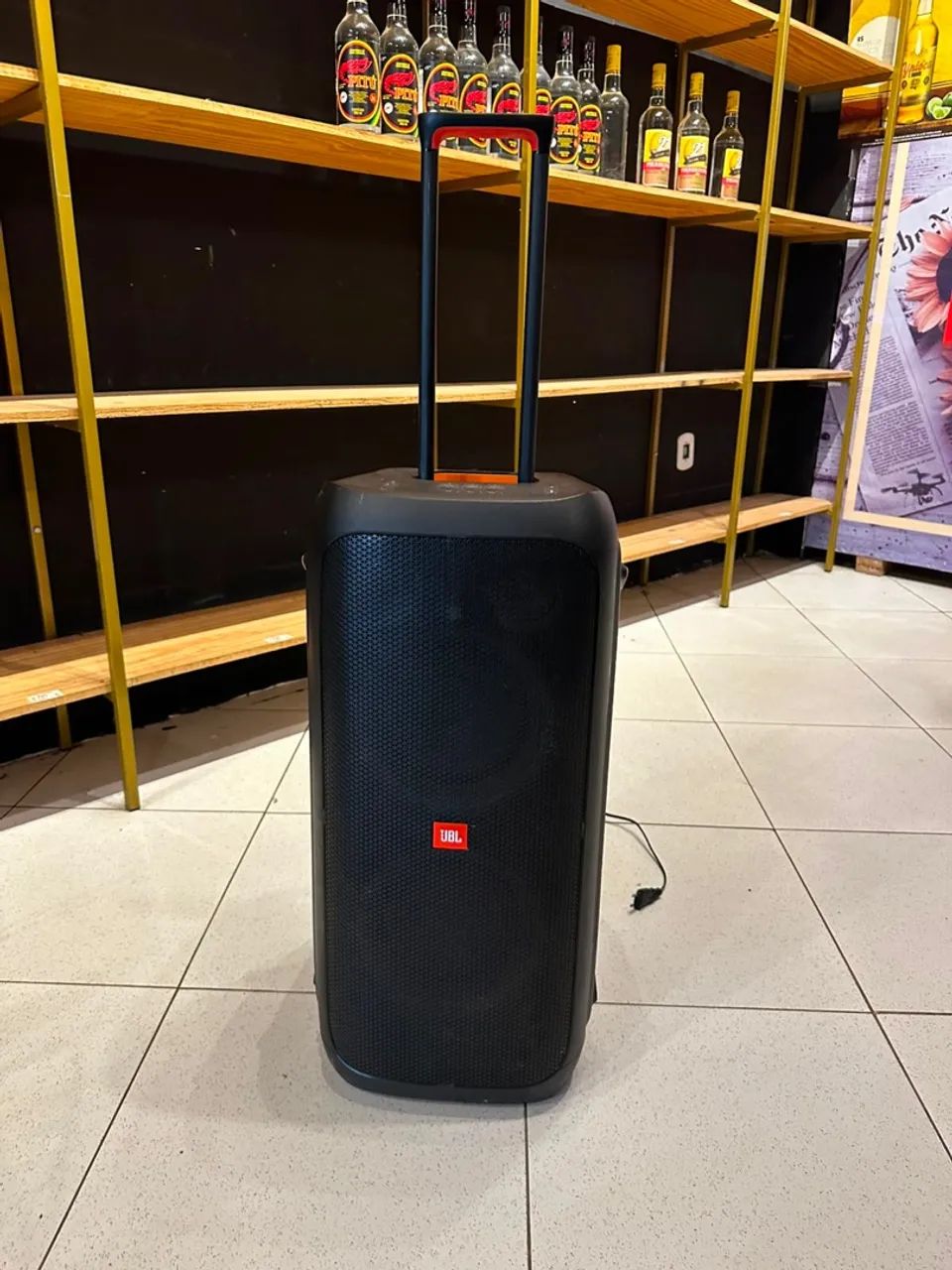 Vendo JBL 310  - Foto 4