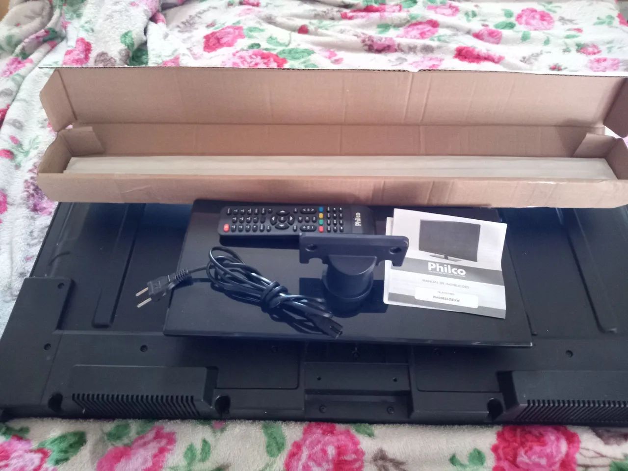 Tv smart Philco 40 polegadas ( somente para retirada de peças) - Foto 4