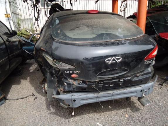 Peças usadas Chery Cielo 1.6 16V gasolina manual 2010