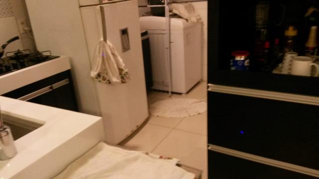 Ótimo apto com sala 02 qtos banheiro cozinha área de serviço. - Foto 6