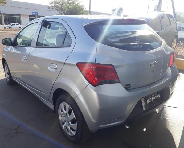 CHEVROLET ONIX 2016/2017 1.0 MPFI LT 8V FLEX 4P MANUAL - Foto 5