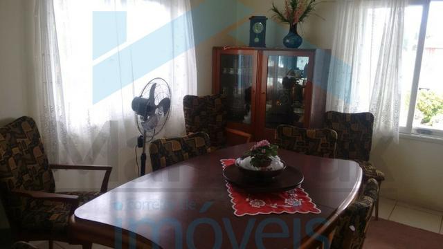 Confira, casa com laje, piscina, ampla em Rainhado Mar - Foto 9