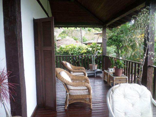Casa em Ilhabela c/4 suites, elevador, vista espetacular, excelente localização - Foto 2