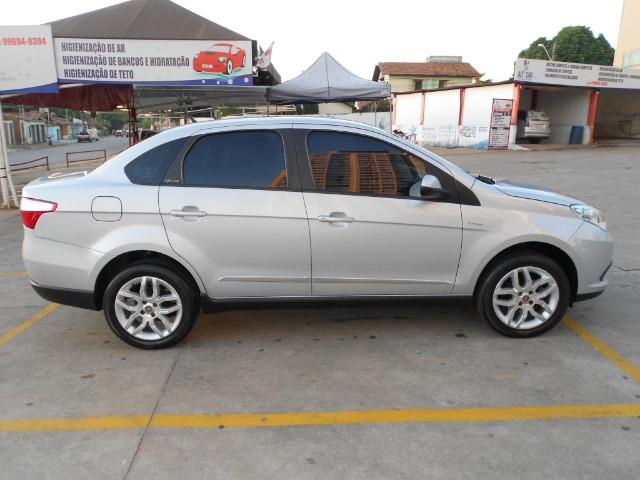 Fiat grand siena essence 1.6 flex 2012/2013 automatico completo novissimo - Foto 4