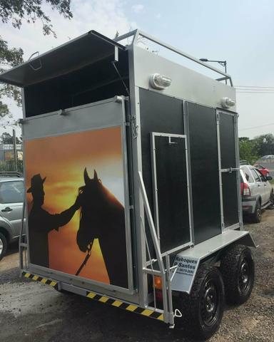 Reboques para Cavalos Personalizados