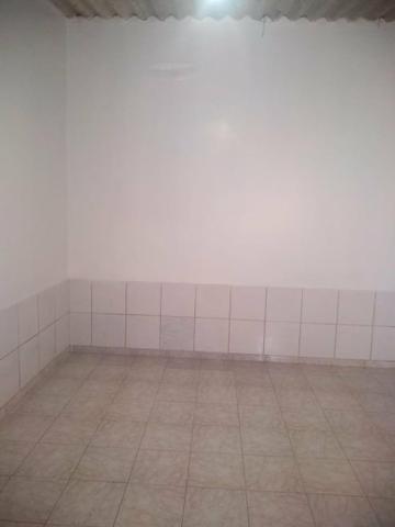 Vendo casa na qc 04 do riacho Fundo II - Foto 4