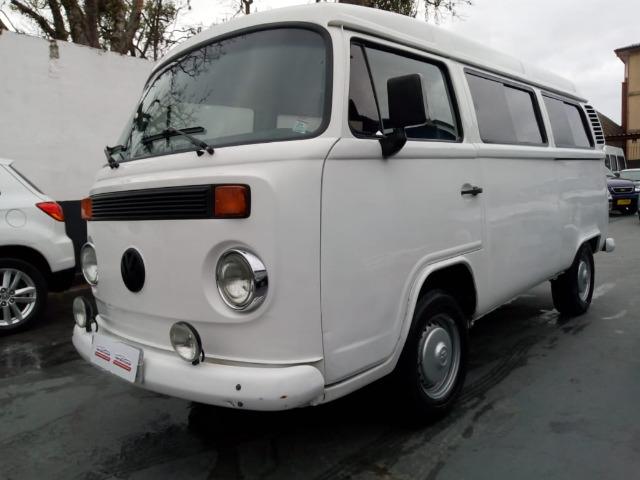 Kombi 1.6 12 lugares