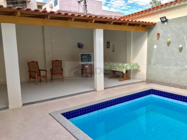 Casa com Ampla Área Sobre Dois Lotes (Esquina) - Foto 7