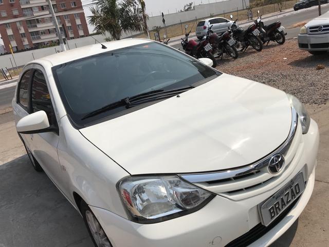 Etios sedan XLS 1.5 flex - Foto 2