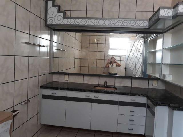 Casa com 8 Quartos à Venda - Foto 4