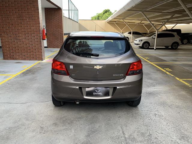 Onix LTZ 1.4 2014 - Foto 7