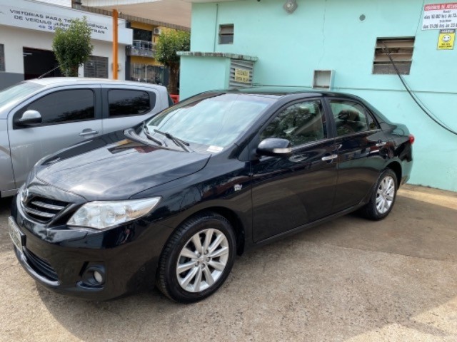 VENDO COROLLA
