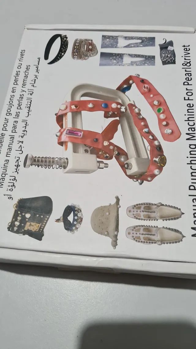 Maquina de pregar perolas nova aceito troca poralgo do meu interesse - Foto 3